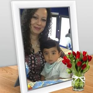 Meet your Posher, Lorena